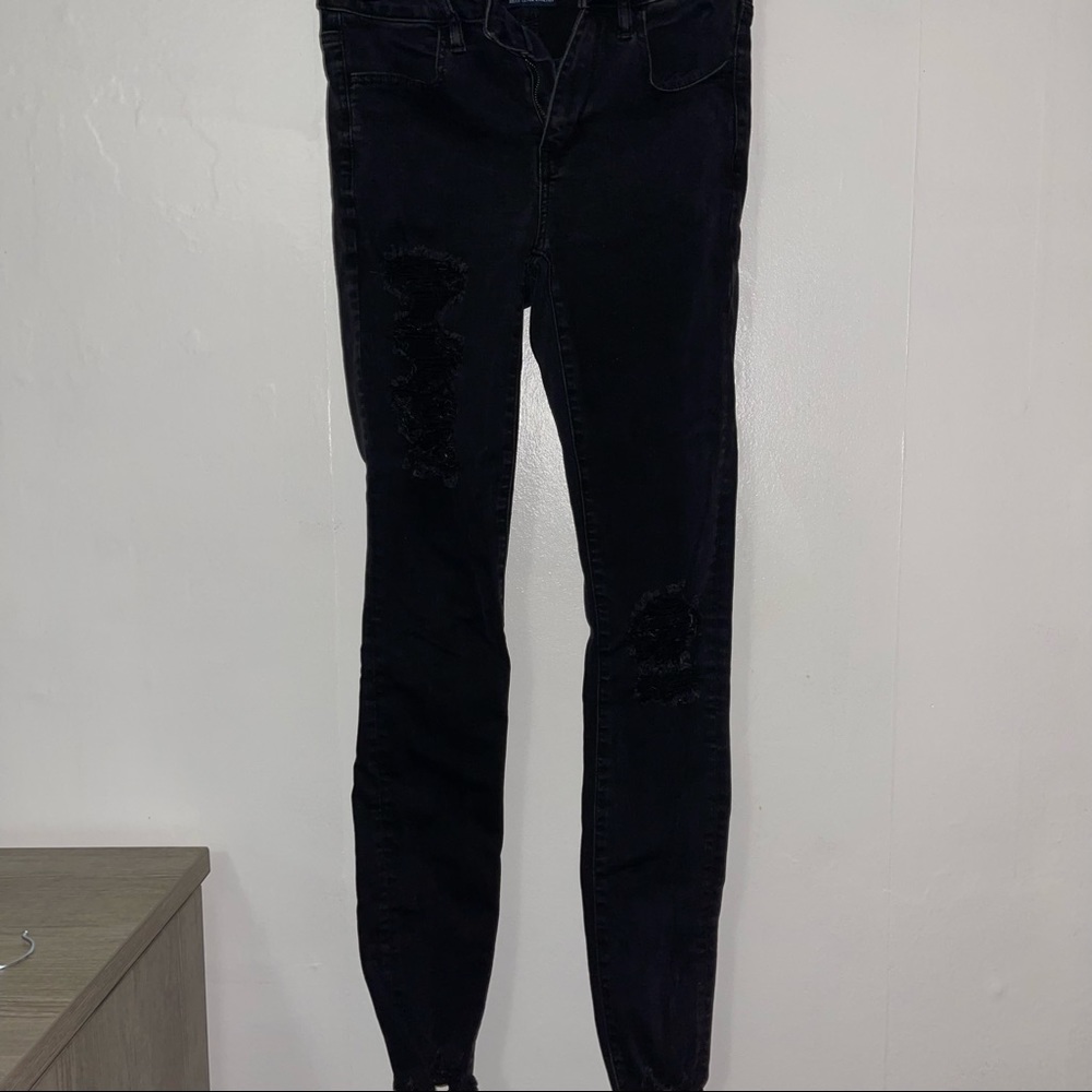 American Eagle Distressed Jeggings